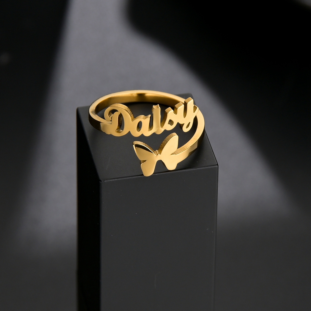 Atoztide kişiselleştirilmiş öz - Initial Ring Custom incelemesi ve fiyatı